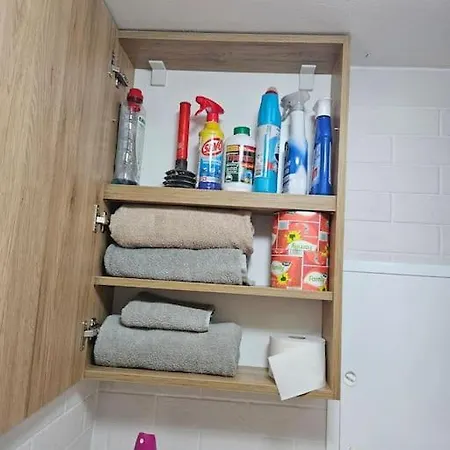 Vinohradnicky Domcek * Vradiste