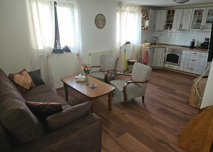 펜션 Vinohradnicky Domcek