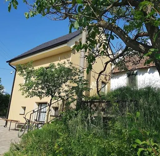 Vinohradnicky Domcek