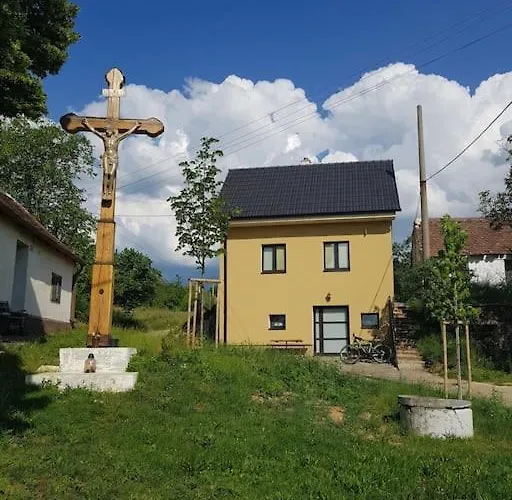 Vinohradnicky Domcek Vradiste